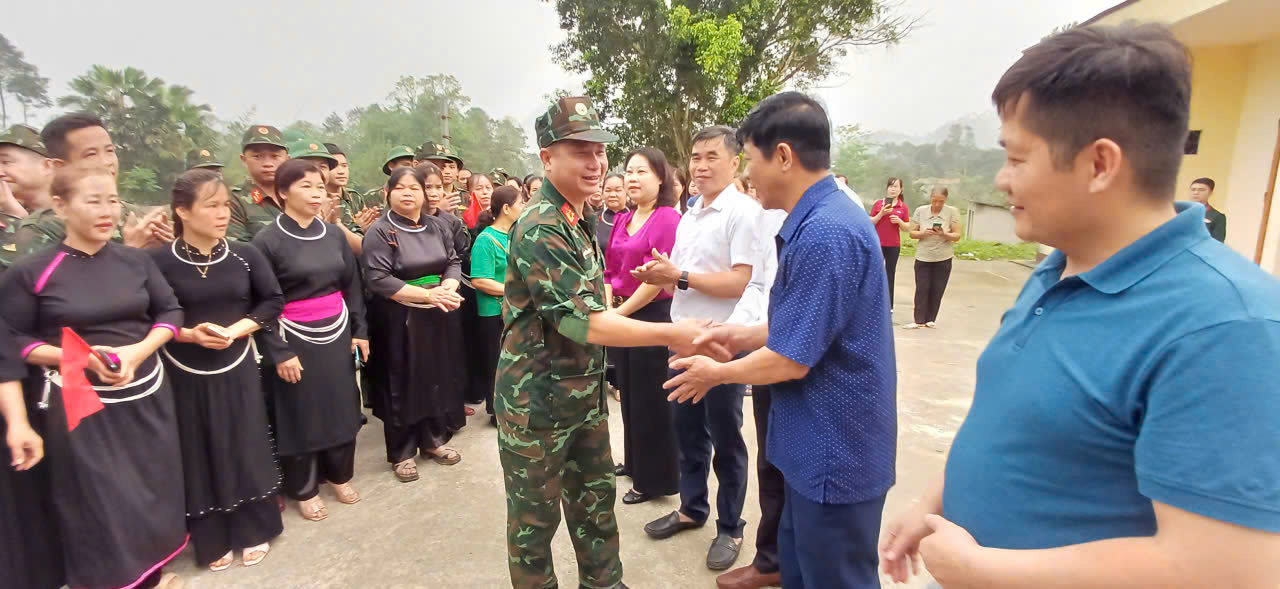 anh tin bai